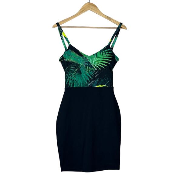 NWT Fabletics Malinid Dress Womens S Black Green Rainforest Bodycon Tropical - Picture 3 of 9